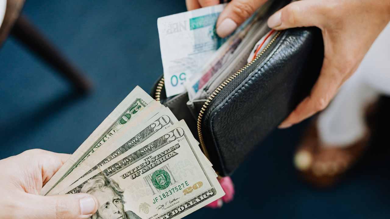 Apakah Bayar Hotel Bisa Cash?