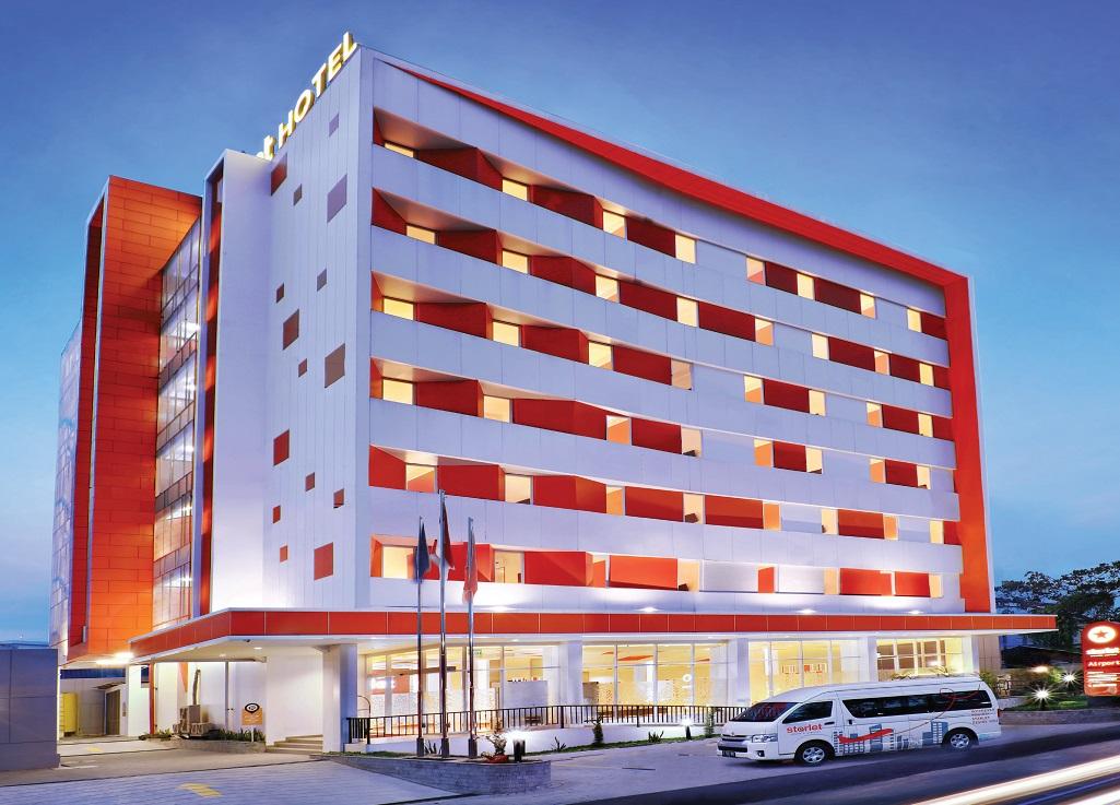Hotel Termasuk Jenis Usaha Apa?