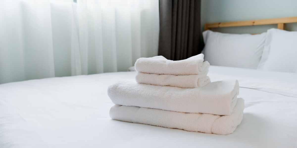 Kenapa Handuk Hotel Warna Putih?
