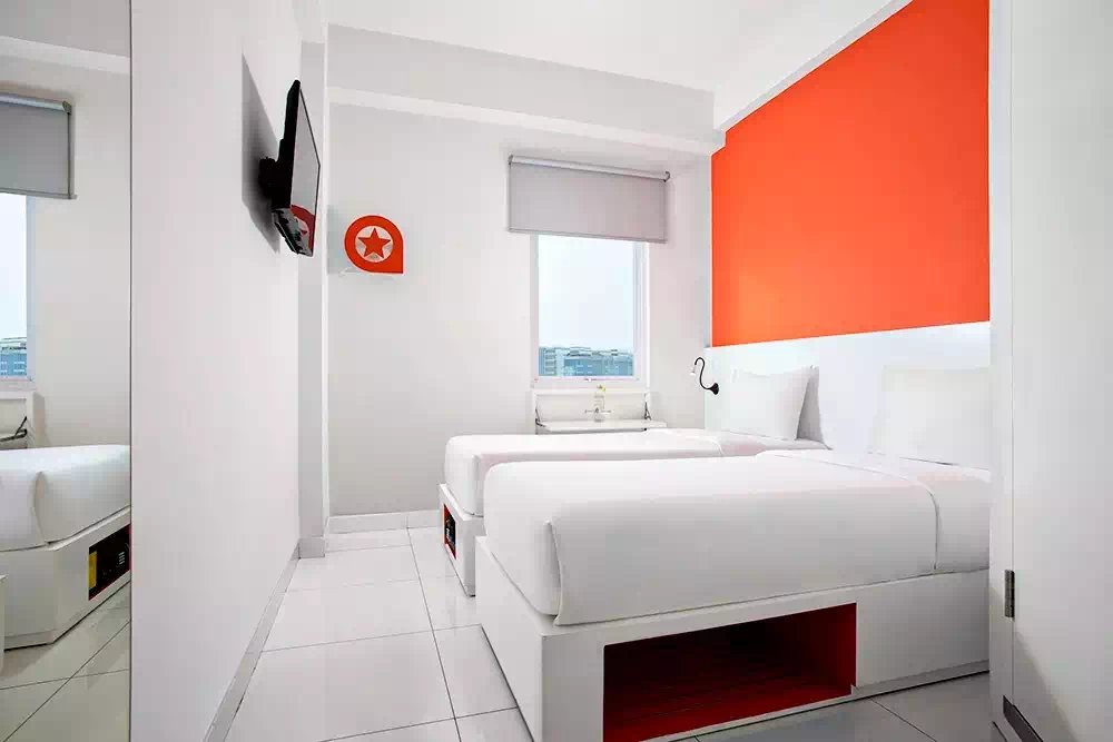 Starlet Hotel Jakarta Airport slide 1