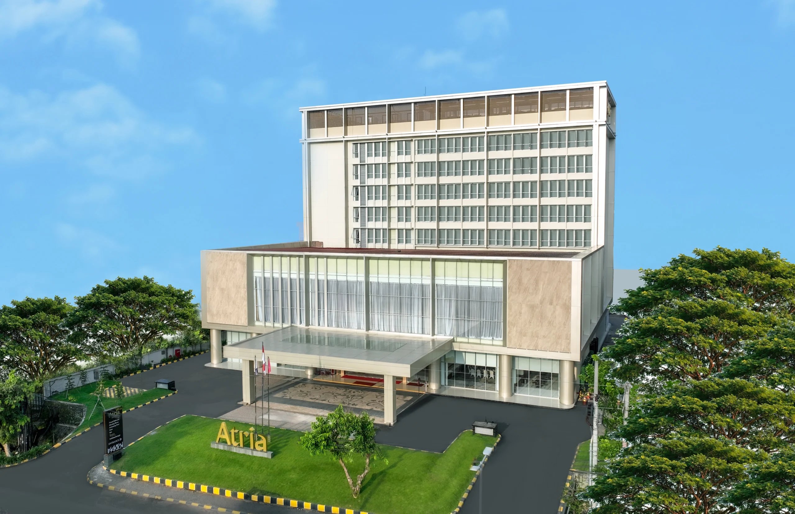 Atria Hotel Malang slide 1